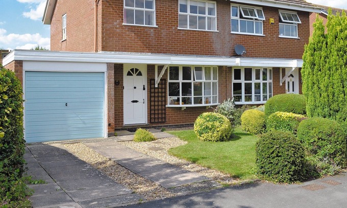 Shipston on Stour Cottage | 3 bedroom accommodation in Shipston-on-Stour