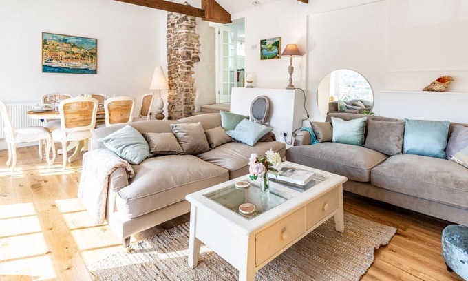 Newton Ferrers Cottage | 3 bedroom accommodation in Newton Ferrers