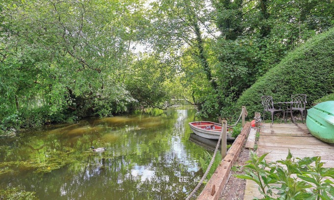 Kintbury Cottage | 3 bedroom accommodation in Hungerford