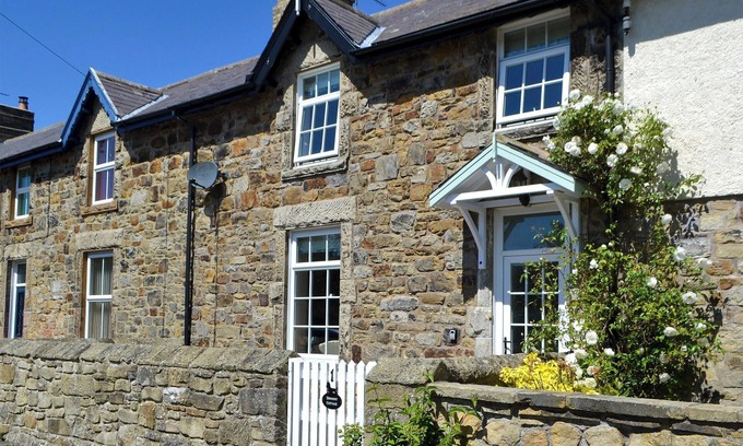 Shilbottle Cottage | 3 bedroom accommodation in Shilbottle