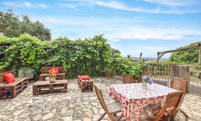Pietrasanta House | 3 bedroom accommodation in Pietrasanta