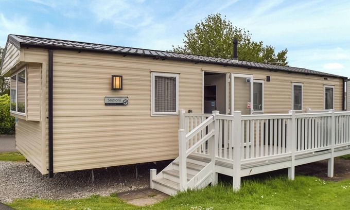 Blackpool Cottage | 3 bedroom accommodation in Blackpool