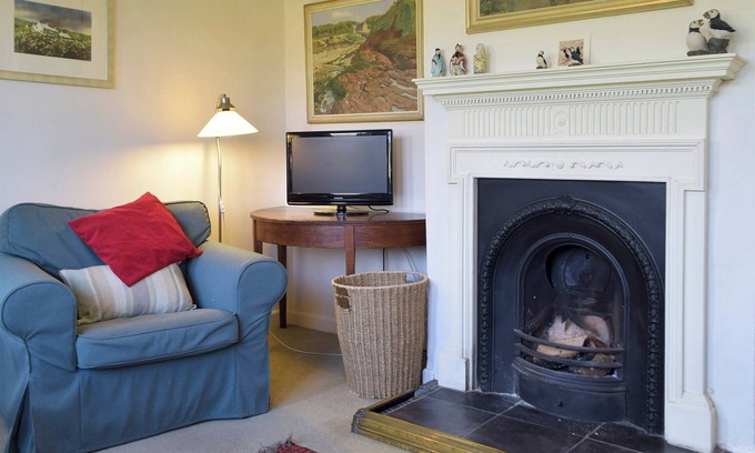 St Brides Cottage | 3 bedroom accommodation in Dale, near Milford Haven