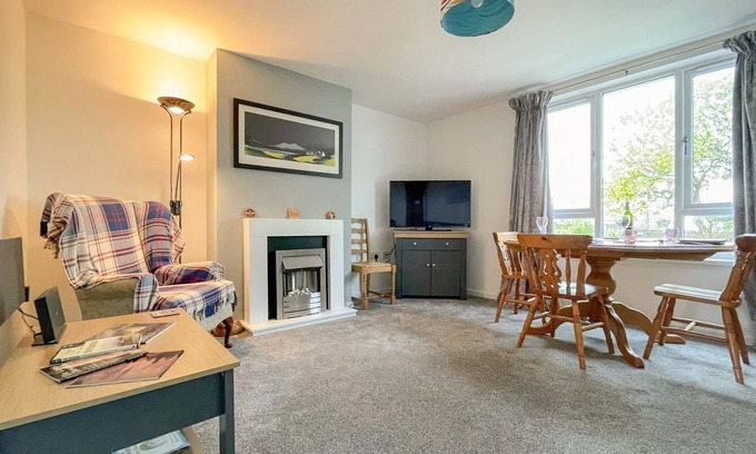Isle of Lewis Cottage | 3 bedroom accommodation in Stornoway