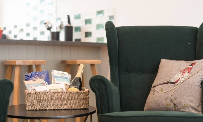 Wymondham Cottage | 3 bedroom accommodation in Wicklewood, near Wymondham