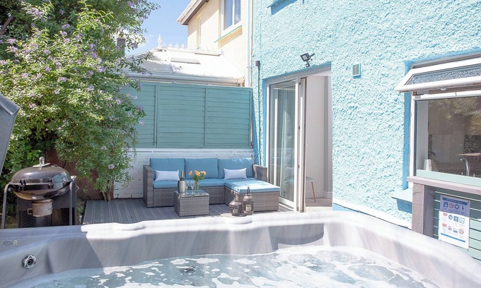 Paignton House | 3 bedroom accommodation in Paignton