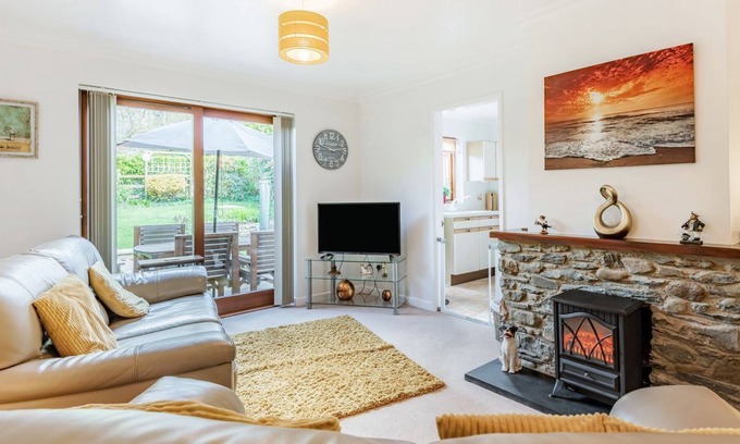 Talybont Cabin | 3 bedroom accommodation in Tal-y-bont, near Barmouth