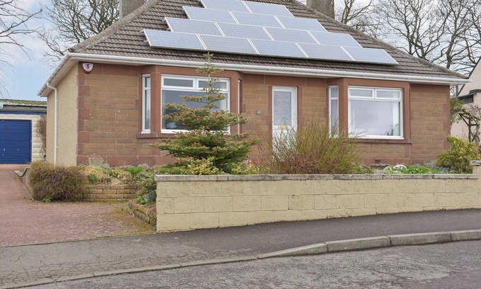 Biggar Cottage | 3 bedroom accommodation in Biggar
