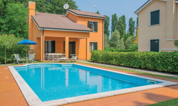Isola Albarella House | 3 bedroom awesome home in Albarella RO