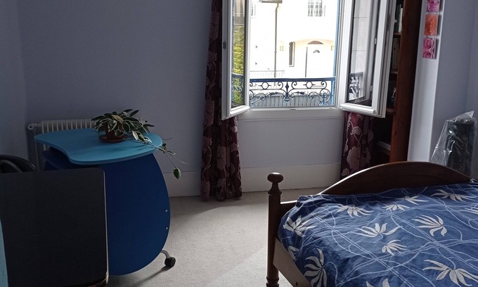 Sartrouville Bed & Breakfast | 3 Bedroom Bed & breakfast in Sartrouville