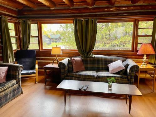 Rosedale House | 3-Bedroom Cottage on Balsam Lake in Kawarthas #14