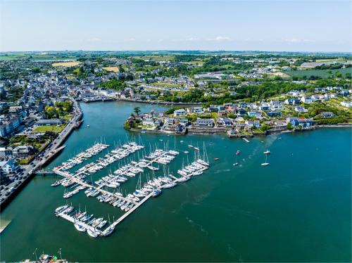 Kinsale House | 3 bedroom harbour view apartment in Kinsale