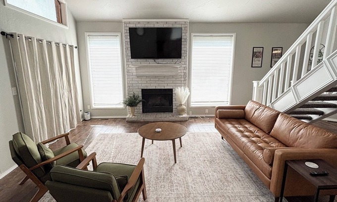 Quail Creek House | 3-bedroom house in superb Oklahoma City with AC