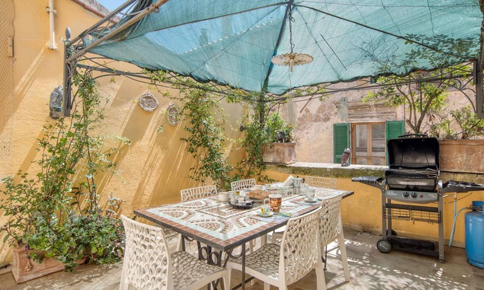 Canino Apartment | 3 bedroom lovely apartment in Canino