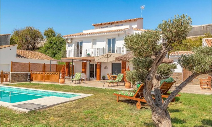 Mezquitilla House | 3 Bedroom Stunning Home In Mezquitilla