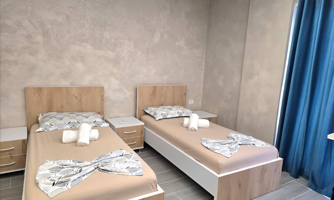 Golem Apartment | 3 bedrooms Apartment with sea view-QERRET