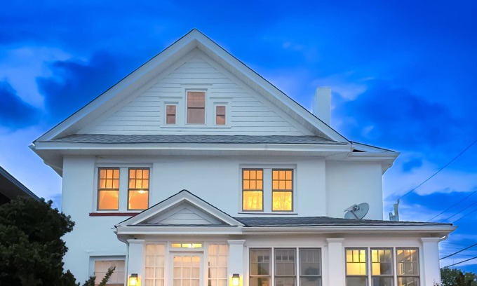 Cape May Apartment | 3 blocks to the Beach, sleeps 8, private patio, now booking 2026