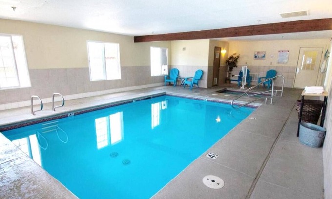 Kellogg Apartment | 3 Budget-Friendly Units w/ Free Breakfast, Near Silver Rapids Waterpark!