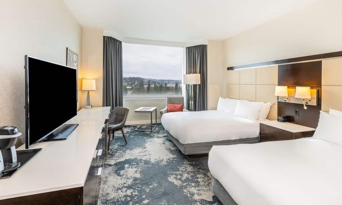 Redwood Shores Hotel | 3 Classic 2 Double Rooms at Grand Bay San Francisco Hotel, Pet-friendly w/Pool