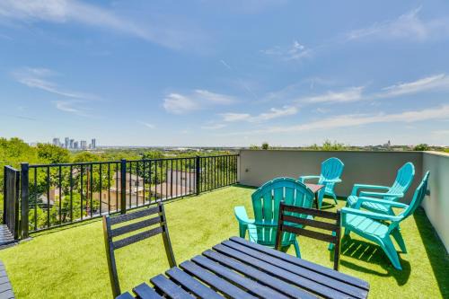Galindo House | 3 Mi to Dtwn Centrally Located Austin Townhome