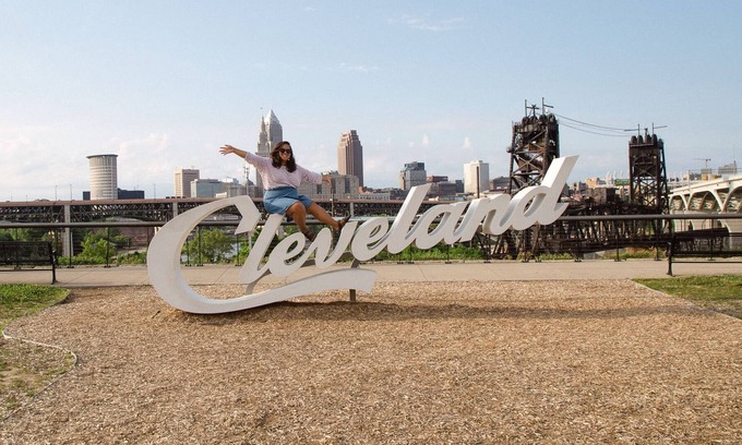 Cleveland House | 3 Minutes to Cleveland Clinic, museums, historic Shaker Heights and more!