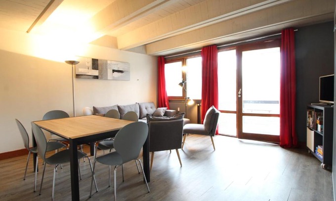 Flaine Apartment | 3 Pièces Rénové pour 6 Pers. à Flaine Forum - 50m², Proche Pistes et Commerces - FR-1-687-35