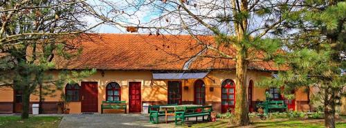 Palic House | 3 Platana