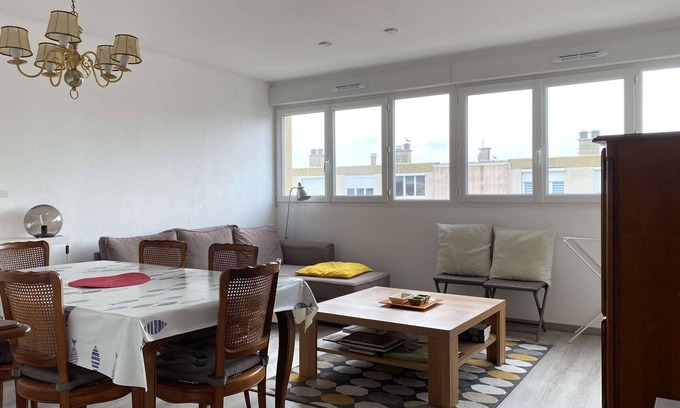 Montpellier Apartment | 3-room apartment with balcony and air conditioning in Balaruc-les-Bains