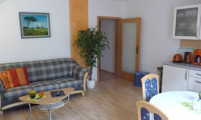 Ostseebad Baabe Apartment | 3-room apartment 6 with balcony - Haus Waterkant - approx. 300 m to the beach