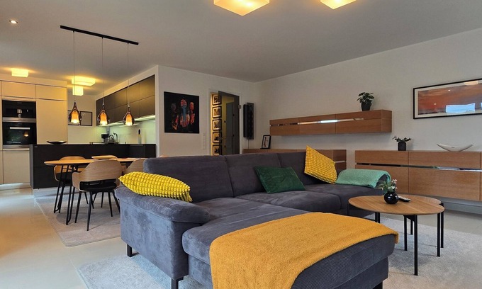 Seeheilbad Graal-Muritz Apartment | 3-room apartment (approx. 141 m²) for 6 people, with large roof terrace, in a quiet location