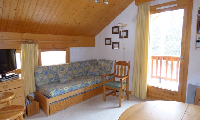 Meribel Apartment | 3-room apartment in Méribel Altiport - Ski-in/ski-out, pets allowed, parking available