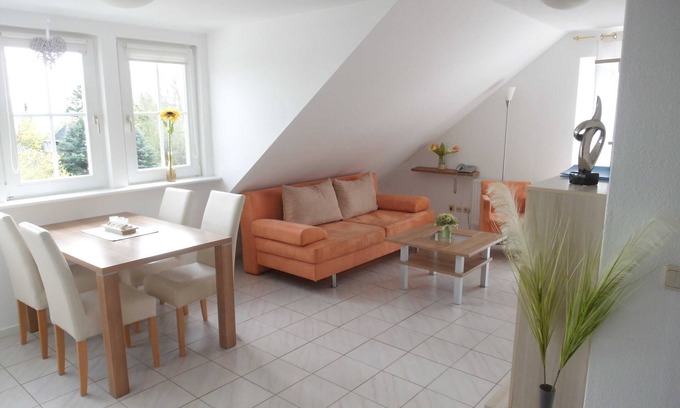 Sierksdorf Apartment | 3-space; VO 4 - Guesthouse Vogelsang