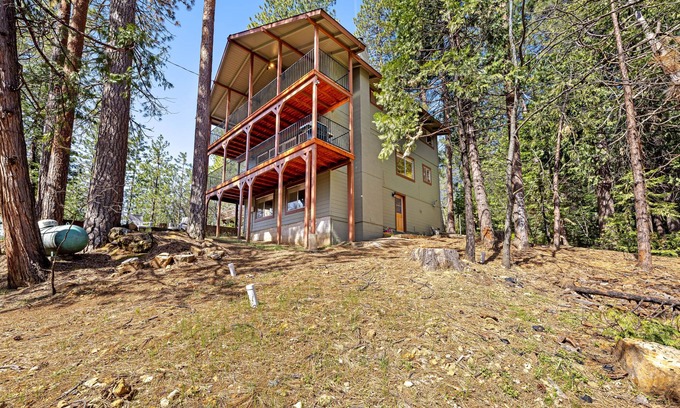 Arnold House | 3-story home w/private pool table, game room, heated pool, private lake access