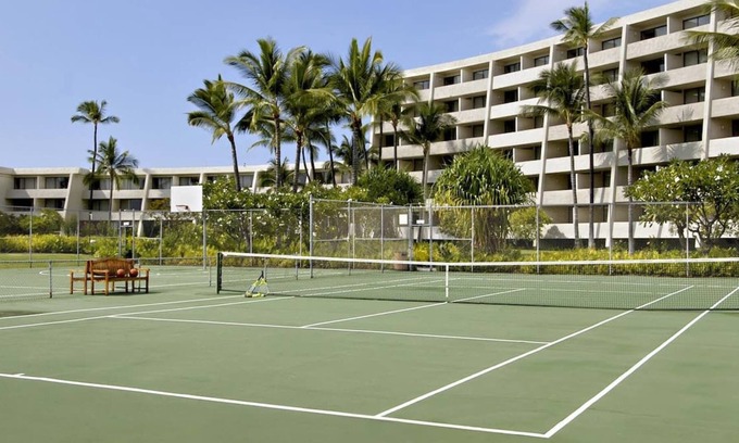 Keauhou Hotel | 3 x Partial Ocean View 2 Double Beds at Outrigger Kona Resort and Spa