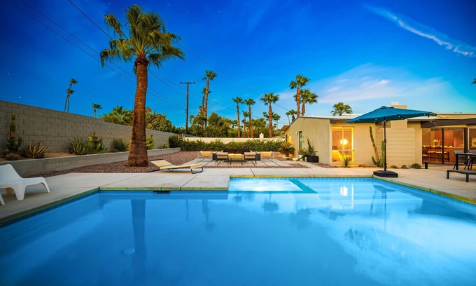 Racquet Club Estates House | 30+ Stay! Gorgeous Home W/Pool/Spa/Mtn Views