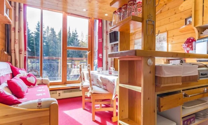 Arc-1800 Apartment | 300m from resort center, 3rd floor, balcony, tv, 35m², Les Arcs