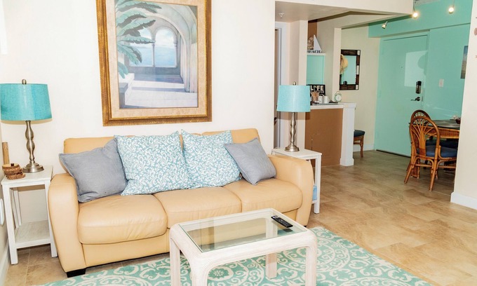 Fort Myers Beach Apartment | #306 Lovers Key Beach Club