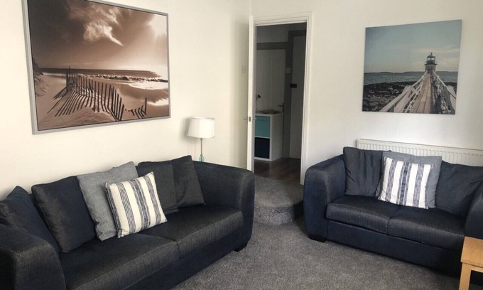 Pontcanna Apartment | 3B Duplex Apartment, parking, 10 min walk to Castle and City centre