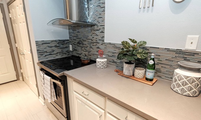 Braeswood Place House | 3Bdrm 2Bath 2Beds - NRG, Galleria