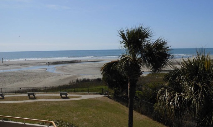 Briarcliffe Acres Condo | 3BR/2BA Oceanfront- Gorgeous Southern View-Gorgeous Kitchen & Baths-Book Early!