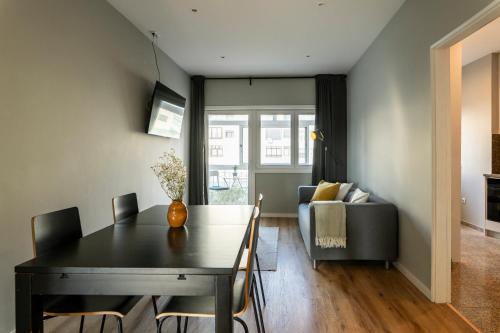 Boavista Apartment | 3BR Flat by Casa da Música, Central, Sleeps 6, E