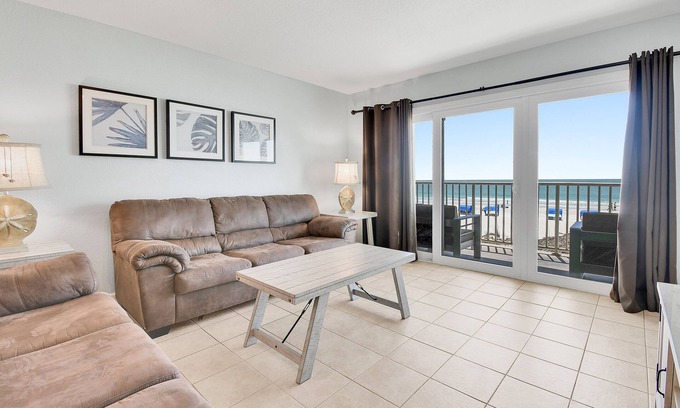 Indian Shores Condo | 3BR Luxury Beach Front Condo with Heated Pool and Direct Gulf View at Seagate