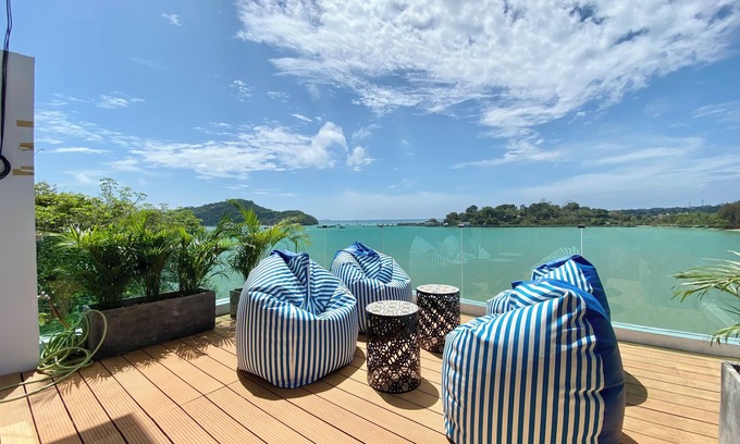 Wichit Villa | 3BR Seaview Ocean View Duplex Villa