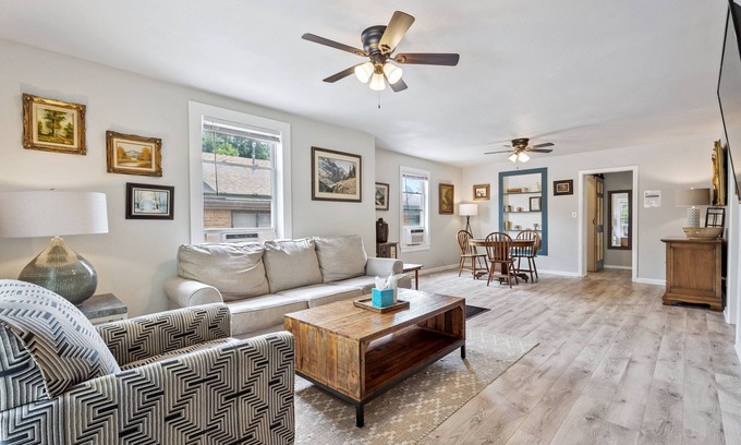 Central Oklahoma City Apartment | 3BR Vintage Home | $1800/month #14A | Full Kitchen + Laundry