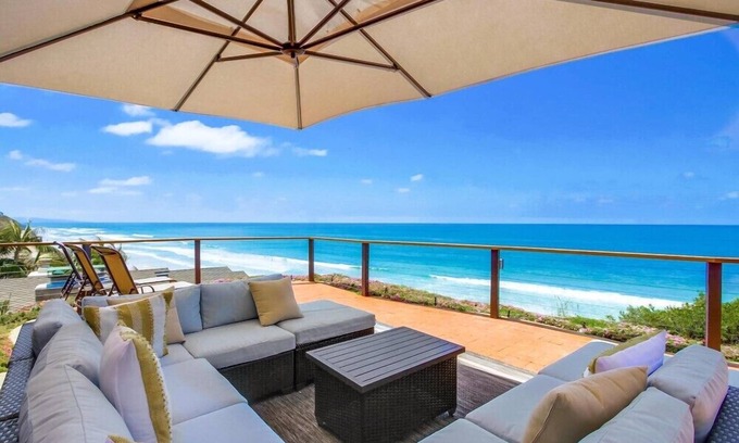 Encinitas House | 4,000sf Private Estate * 50' Ocean Frontage