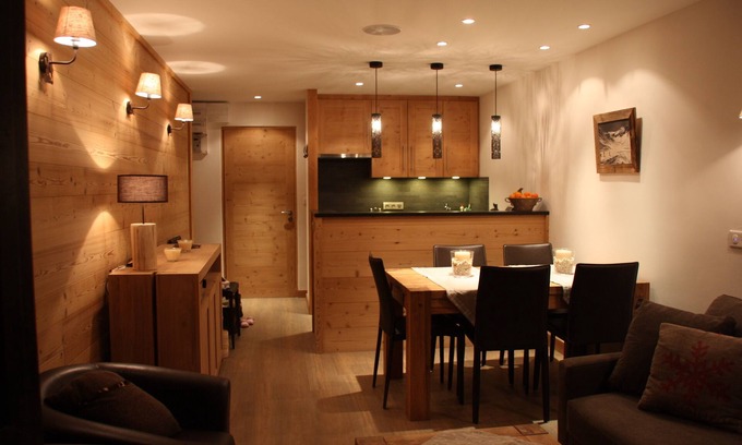 Val Claret Apartment | 4 * apt at the foot of the slopes (2150m), 2 balconies, 2 TVs, bedroom and bathroom speakers