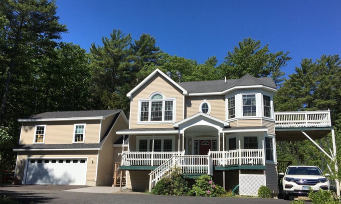 Bar Harbor House | 4 Bdrm-3 Bath Lovely Mayapple Cottage Minutes To Acadia NP & Downtown Bar Harbor