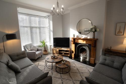 Ilkley House | 4 Bed End Terrace - sleeps 7