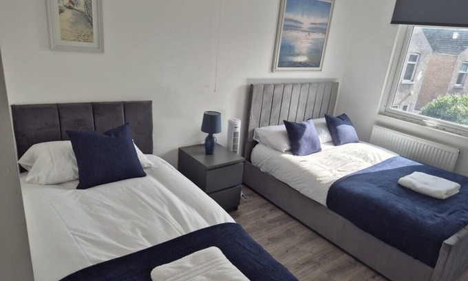 Coventry Apartment | 4 Bed Flat City Centre Coventry