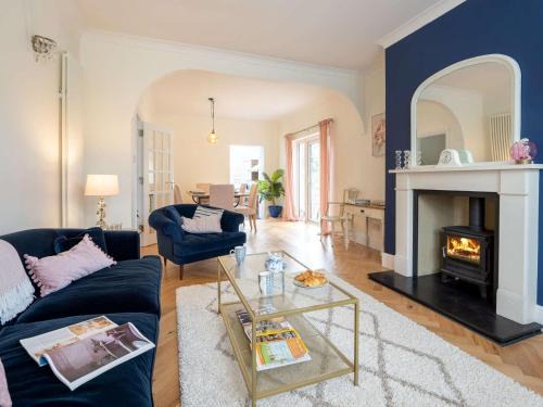 Pevensey House | 4 Bed in Pevensey 85305